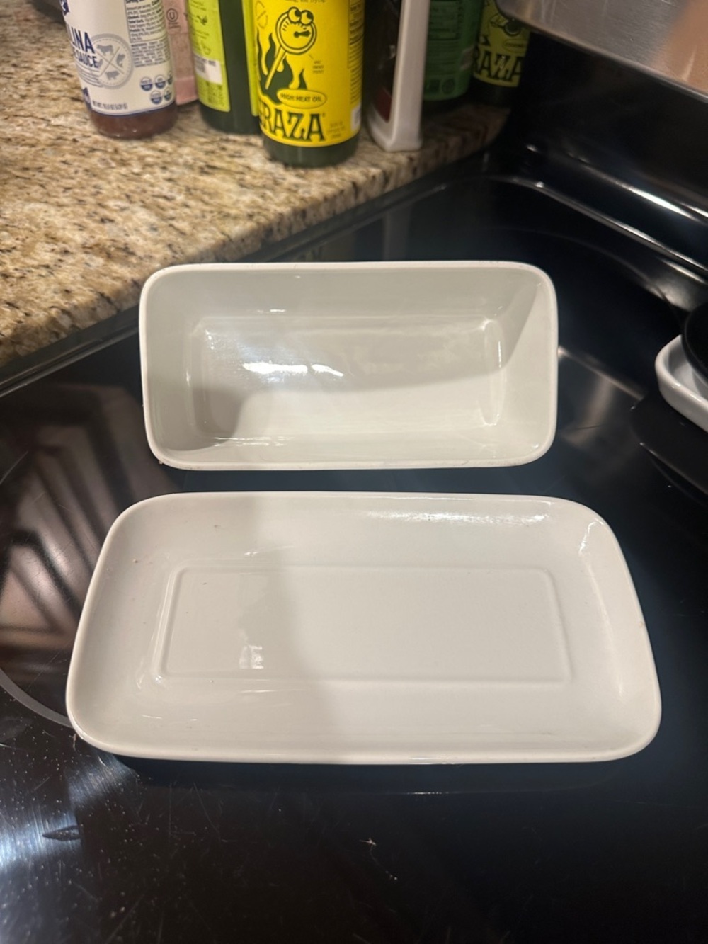 White Ceramic Butter Dish with Lid - Picture 2 of 6